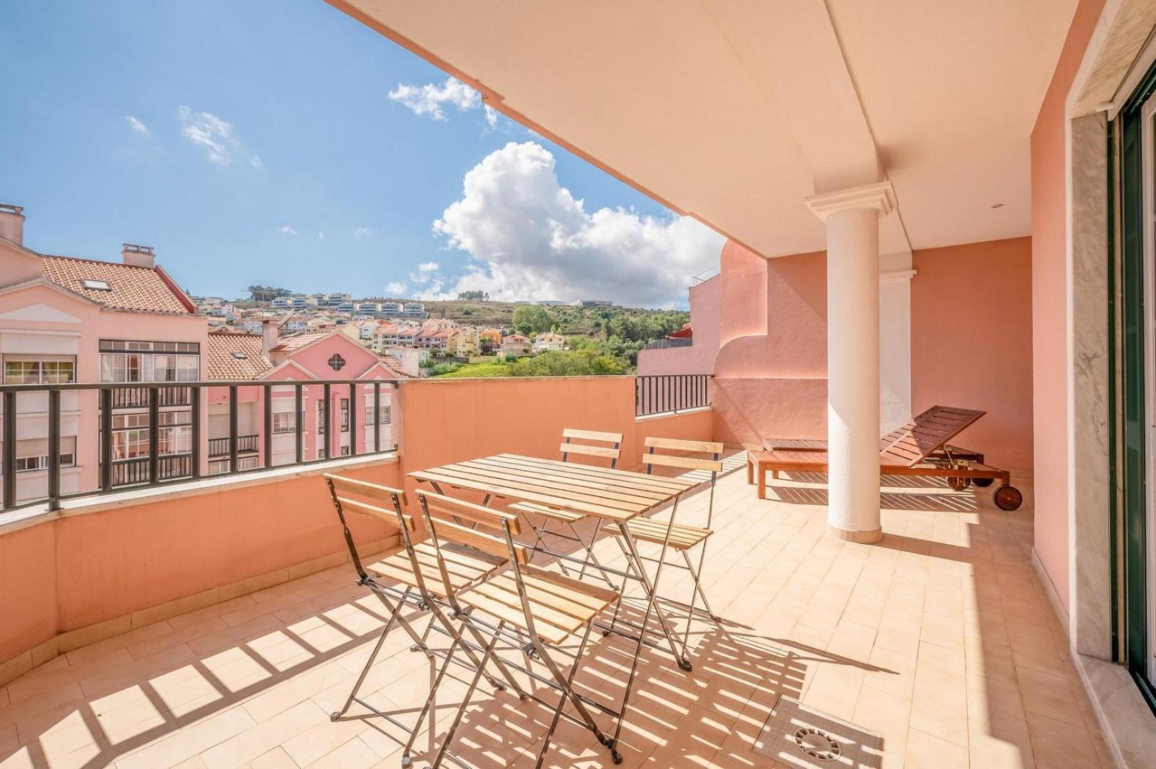 Guestready - Spacious Residence In Oeiras Barcarena Eksteriør billede