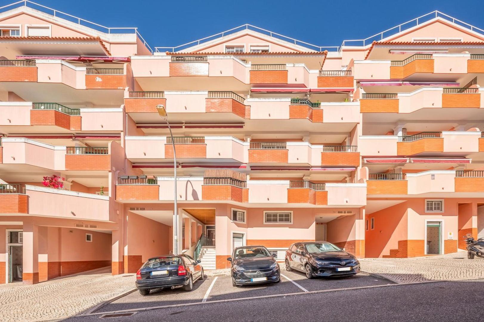 Guestready - Spacious Residence In Oeiras Barcarena Eksteriør billede